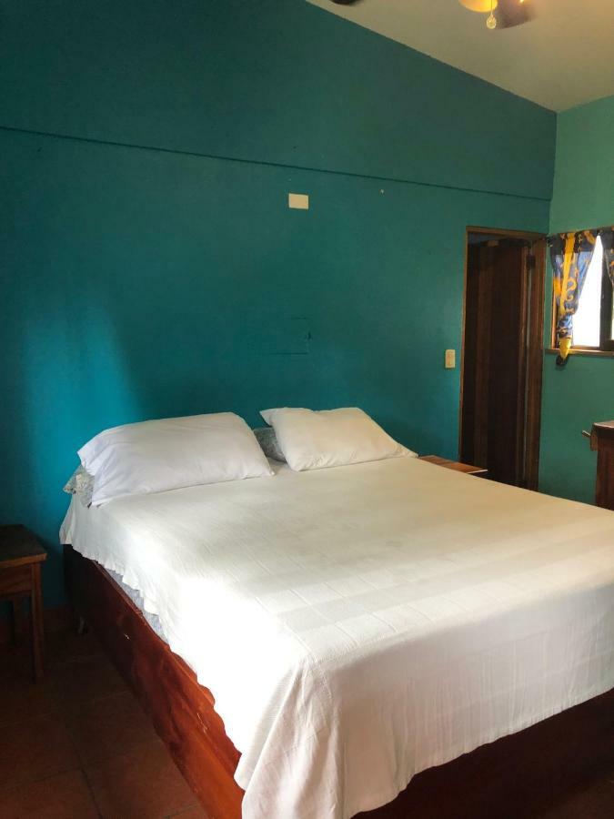 Pelican Beachfront Hotel Esterillos Este Dış mekan fotoğraf